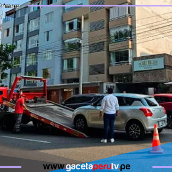Joven denuncia a concesionaria por vehículo que sólo funcionó 25 minutos
