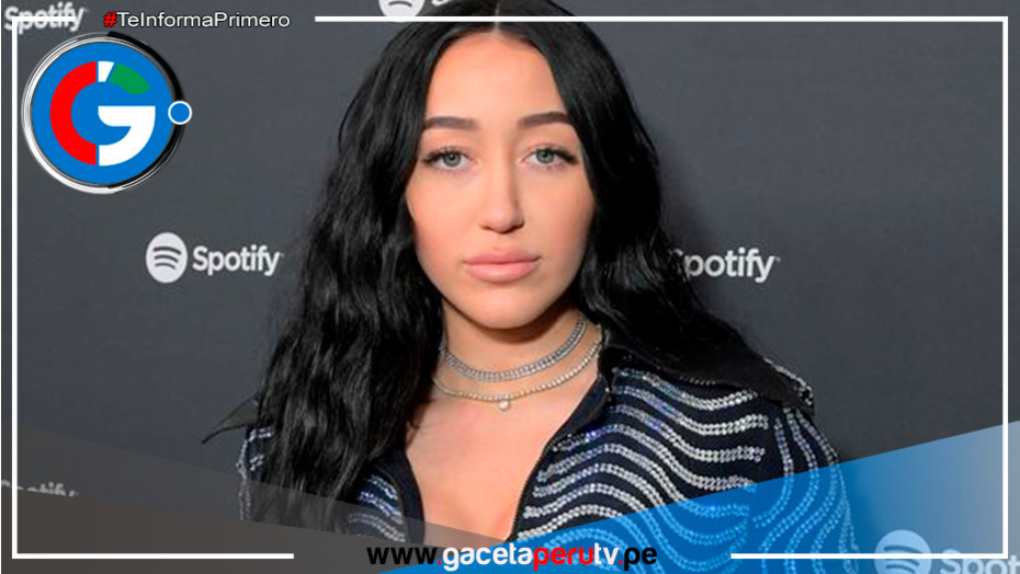 Noah Cyrus responde con sarcasmo a rumores sobre su vida amorosa