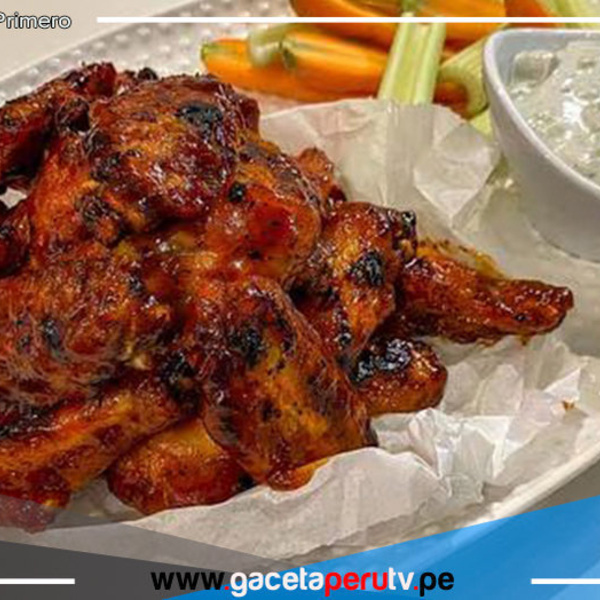 Alitas BBQ: ¿Cómo preparar este piqueo?