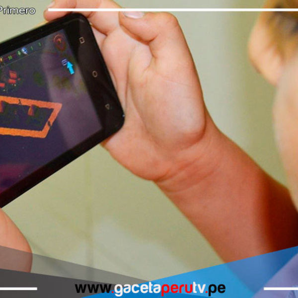 Sugieren prohibir celulares en niños menores de 3 años para evitar ciberadicción 