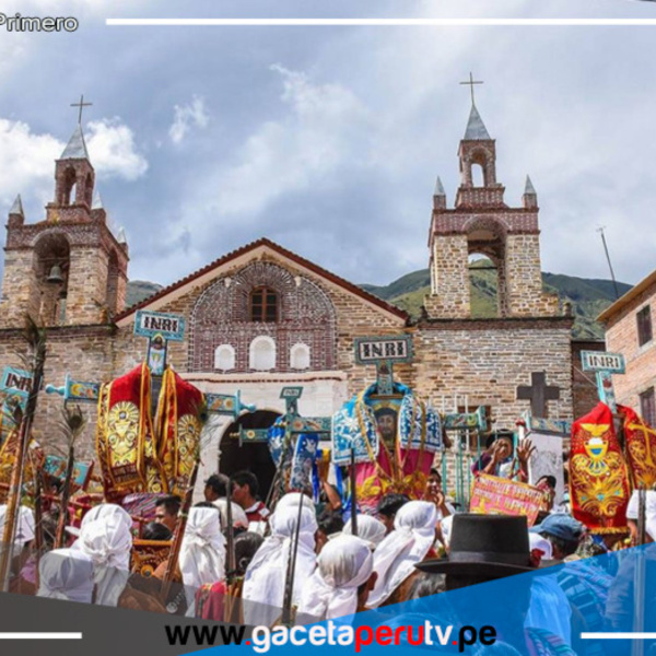 La Fiesta de las Cruces en el Perú