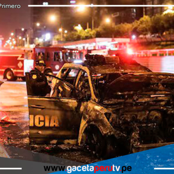 Un patrullero policial se incendió en la Vía Expresa