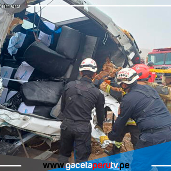 Múltiple choque deja tres fallecidos y 40 heridos en la Variante de Pasamayo