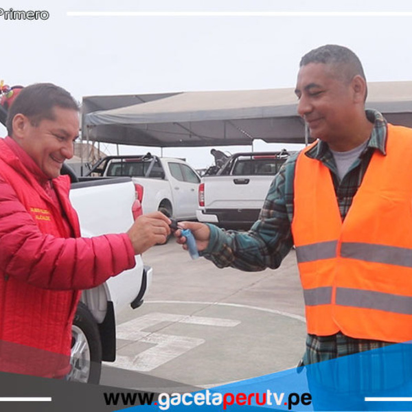 Comas Refuerza Seguridad con 40 Nuevas Camionetas Ciudadanas