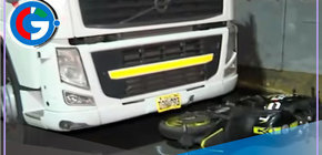 Tráiler embiste a motociclista