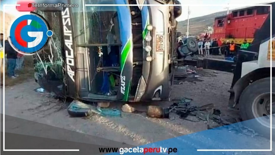 Trágico Choque En La Oroya 4 Muertos Y Decenas De Heridos En Colisión