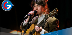 Clairo presenta su nuevo álbum 'Charm' con un enfoque más colaborativo y orgánico