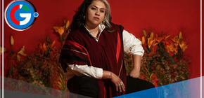 La voz de la canción protesta que clama justicia y sororidad para la próxima presidenta de México a cargo de Vivir Quintana