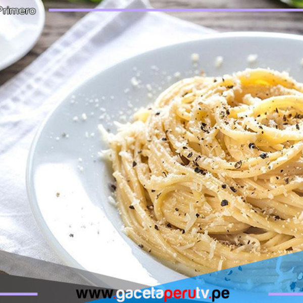 Prepara este rico Espagueti a lo Alfredo