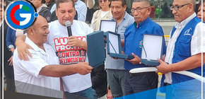 Alcalde Ulises Villegas rinde homenaje a fundadores de empresas de vehículos menores en Comas