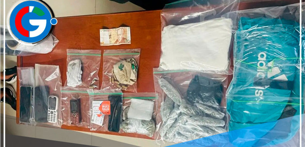 Detienen a dos jóvenes y retienen a un menor acusados por extorsión en Trujillo