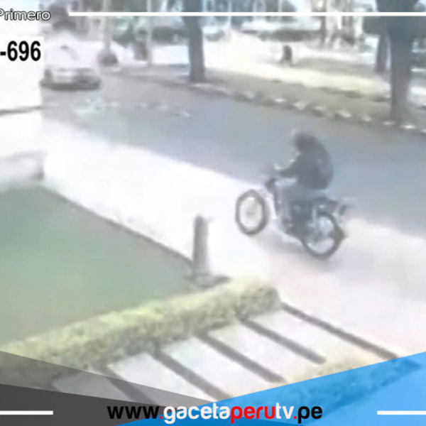 Roban celular a mujer en San Isidro