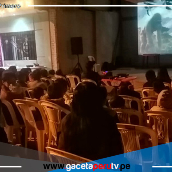 Cine en tu Barrio: Catacaos disfruta de una noche de película con 'Godzilla & Kong'