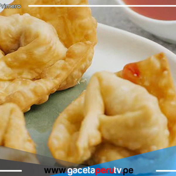Cocinas unos ricos wantanes fritos