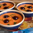 Prepara una rica sopa de tomate con cereza