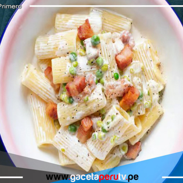 Prepara una rica pasta con guisantes 