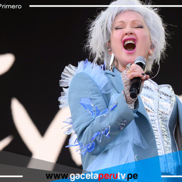 Cyndi Lauper brilla en Glastonbury con un llamado a la equidad de género