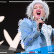 Cyndi Lauper brilla en Glastonbury con un llamado a la equidad de género