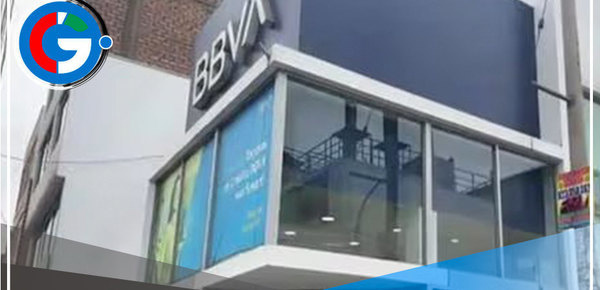 Asaltan banco en Los Olivos