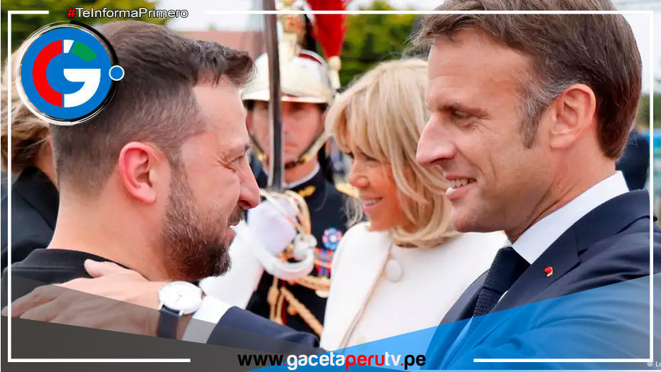 El presidente francés asegura que la libertad es una lucha diaria y anuncia nuevo apoyo militar a Ucrania