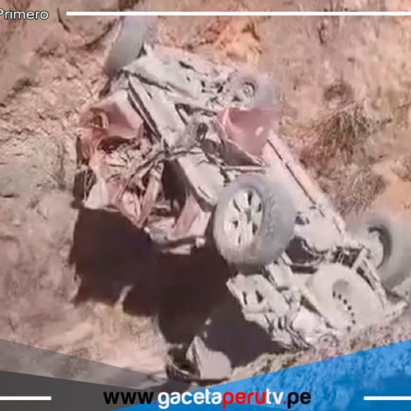 La Libertad: camioneta cae a abismo y deja un muerto y un herido en Huamachuco 