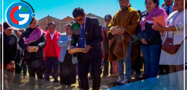 Inauguración de obra educativa en Huánuco