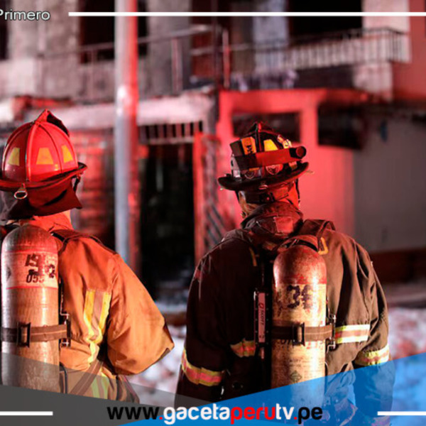 Incendio deja tres heridos, uno de ellos de gravedad, en Cercado de Lima