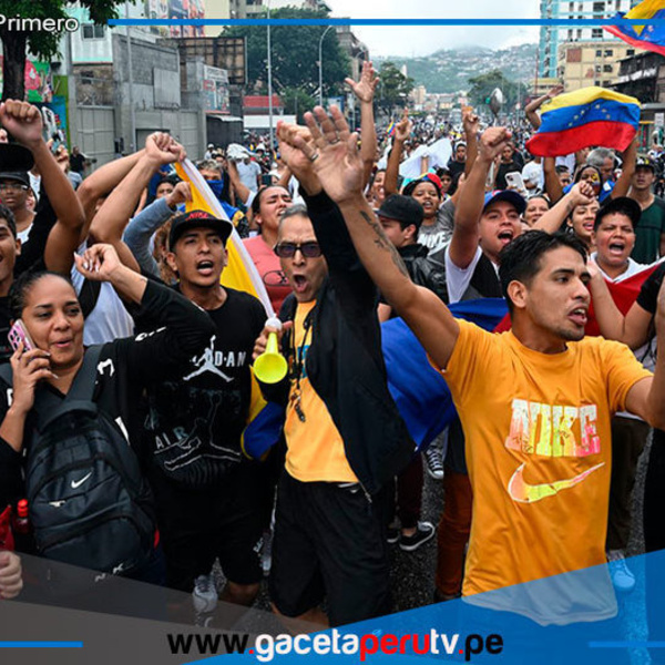 Cientos de personas alzan su voz en barrios populares contra la reelección de Nicolás Maduro