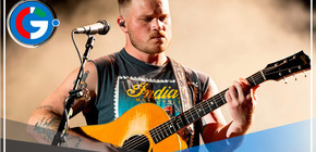 Zach Bryan lanza su nuevo álbum "The Great American Bar Scene" con estrategia innovadora