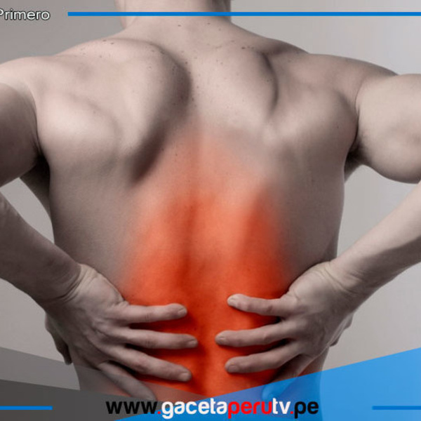 Caminar a diario reduce el dolor de espalda, según estudio