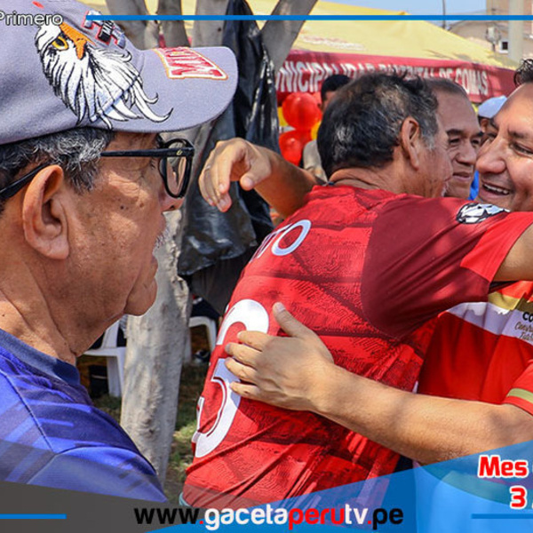 Ulises Villegas celebra a los adultos mayores