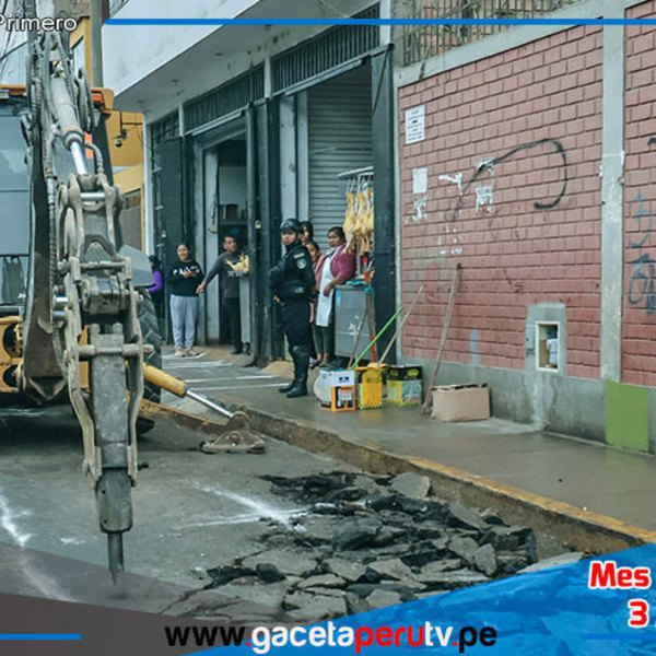 Alcalde de Comas supervisa inicio de recuperación de áreas en exteriores del mercado Híper