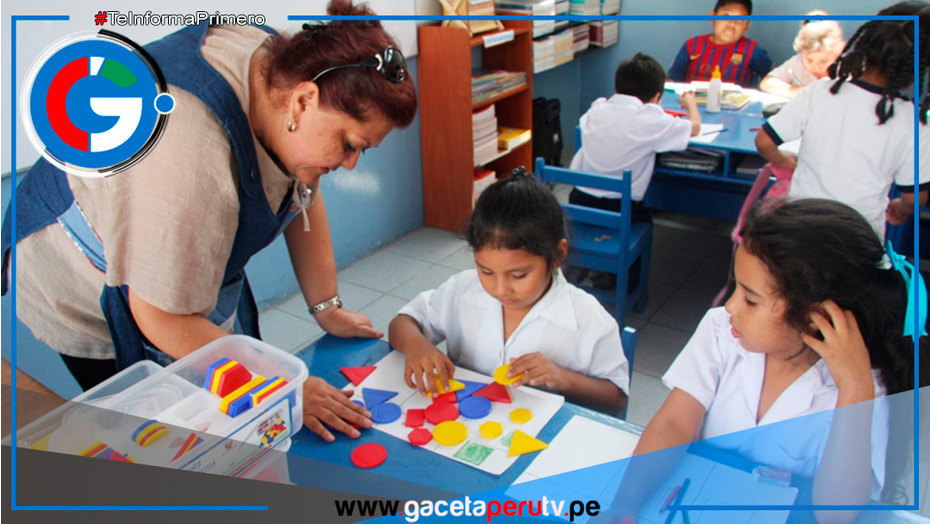 Bono de S/ 380 para docentes y auxiliares