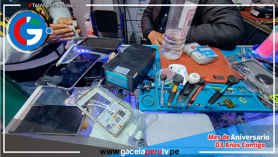 Policía incauta celulares de dudosa procedencia en Cercado de Lima