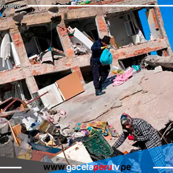 Más de 126 muertos por fuerte terremoto en China 