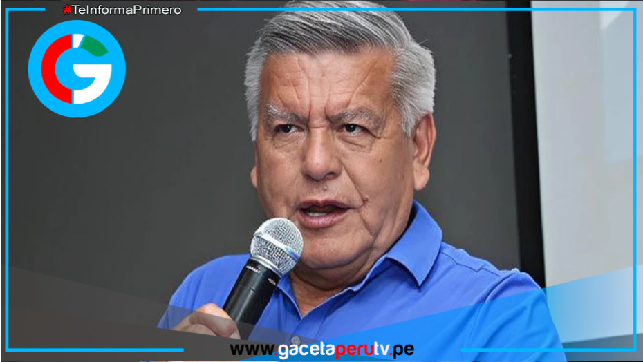 César Acuña deja el cargo para postular a la presidencia 2026
