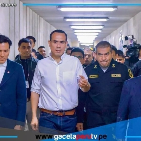 Jerí inspecciona penal tras fuga en Aucallama