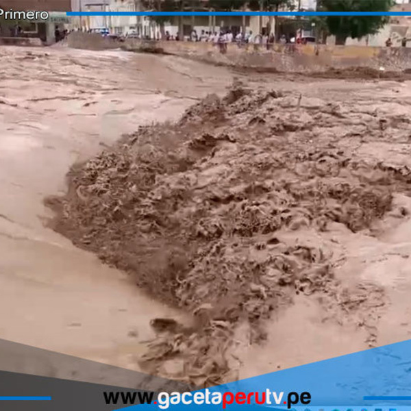 Río Tierras Blancas se desborda y afecta viviendas en Nasca - Ica