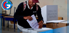 Ecuador vota en elecciones marcadas por violencia y crisis
