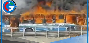 Bus de transporte público se incendió en plena vía Evitamiento en El Agustino