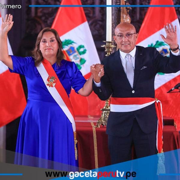 Julio Díaz Zulueta asume cartera del Interior en crisis