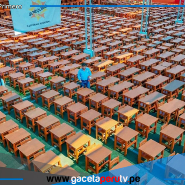 Más de 1200 escolares estrenan nuevo mobiliario
