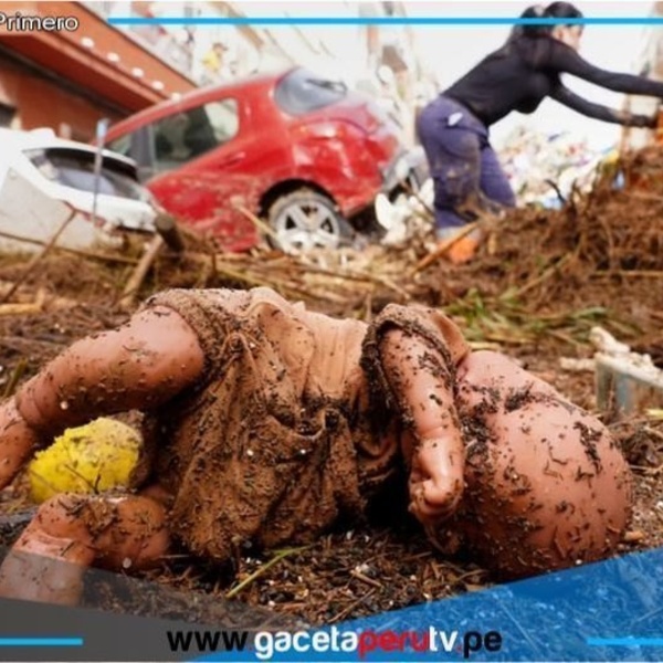 Calles anegadas en Valencia tras las lluvias torrenciales de octubre, uno de los eventos más destructivos del año.
