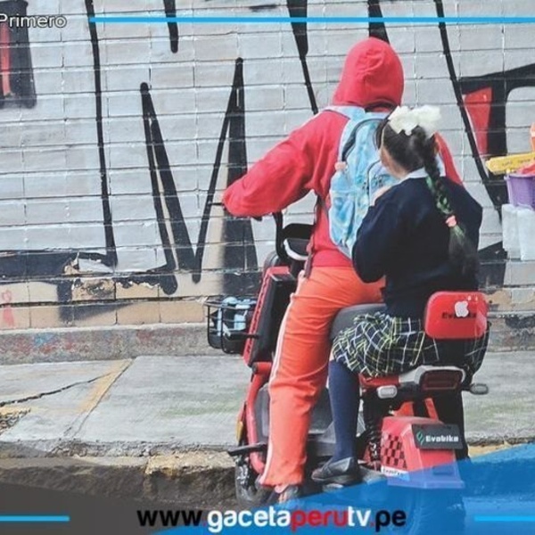 PNP no detendrá a padres que lleven a sus hijos en moto al colegio.