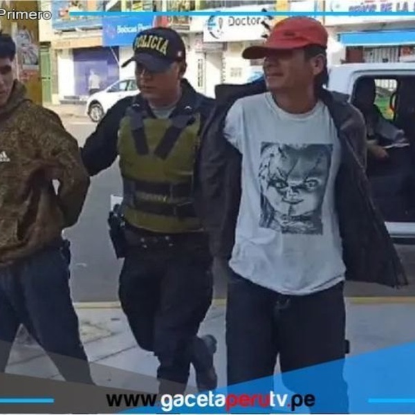 Una presunta organización criminal, dedicada al cobro de cupos y  la extorsión, se atribuyó el envío de los mensajes intimidatorios, de acuerdo con información de la Policía Nacional del Perú.