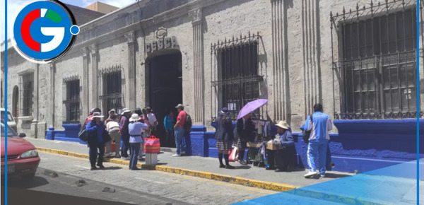 Escolar sufre robo a media cuadra de su colegio en el cercado de Arequipa 