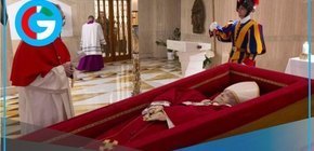 Velatorio del Papa inicia en San Pedro con gran solemnidad.