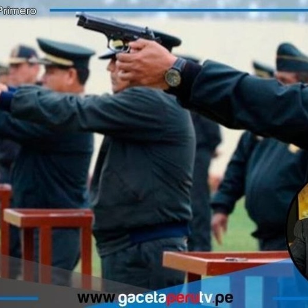 El abogado penalista Mario Amoretti Lamas Puccio critica la nueva ley que autoriza a los policías a usar sus armas en casos de flagrancia, calificándola como innecesaria y de motivación política. 