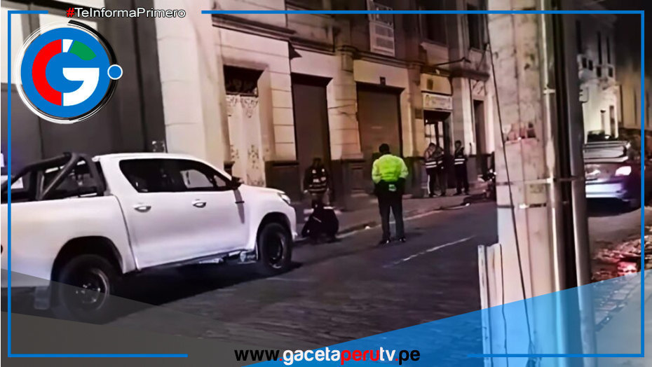 El agresor esperó a su víctima mientras salía de un gimnasio con su pareja