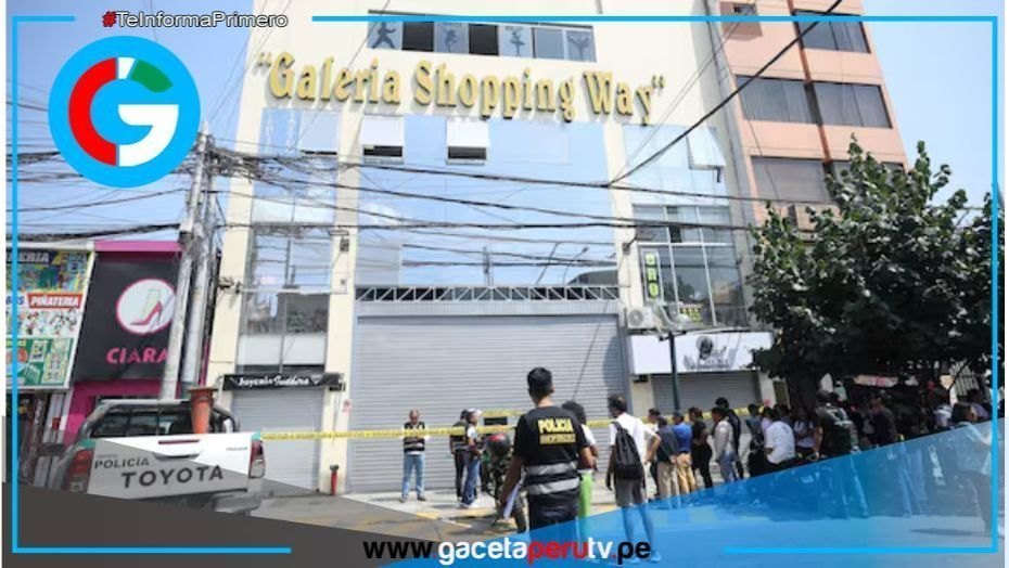 Galería Shopping Way en Jesús María, donde delincuentes armados asaltaron siete joyerías y dejaron herido al vigilante durante la madrugada.